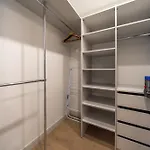 1 Bedroom Next To Gediminas Avenue By Reside Baltic Appartement Vilnius