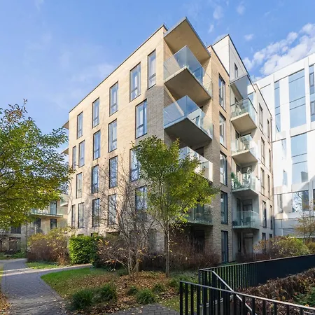 1 Bedroom Next To Gediminas Avenue By Reside Baltic Appartement
